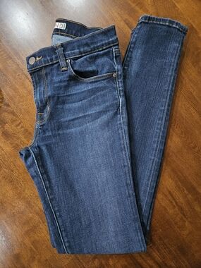 EUC J Brand Women's Super Skinny Jean